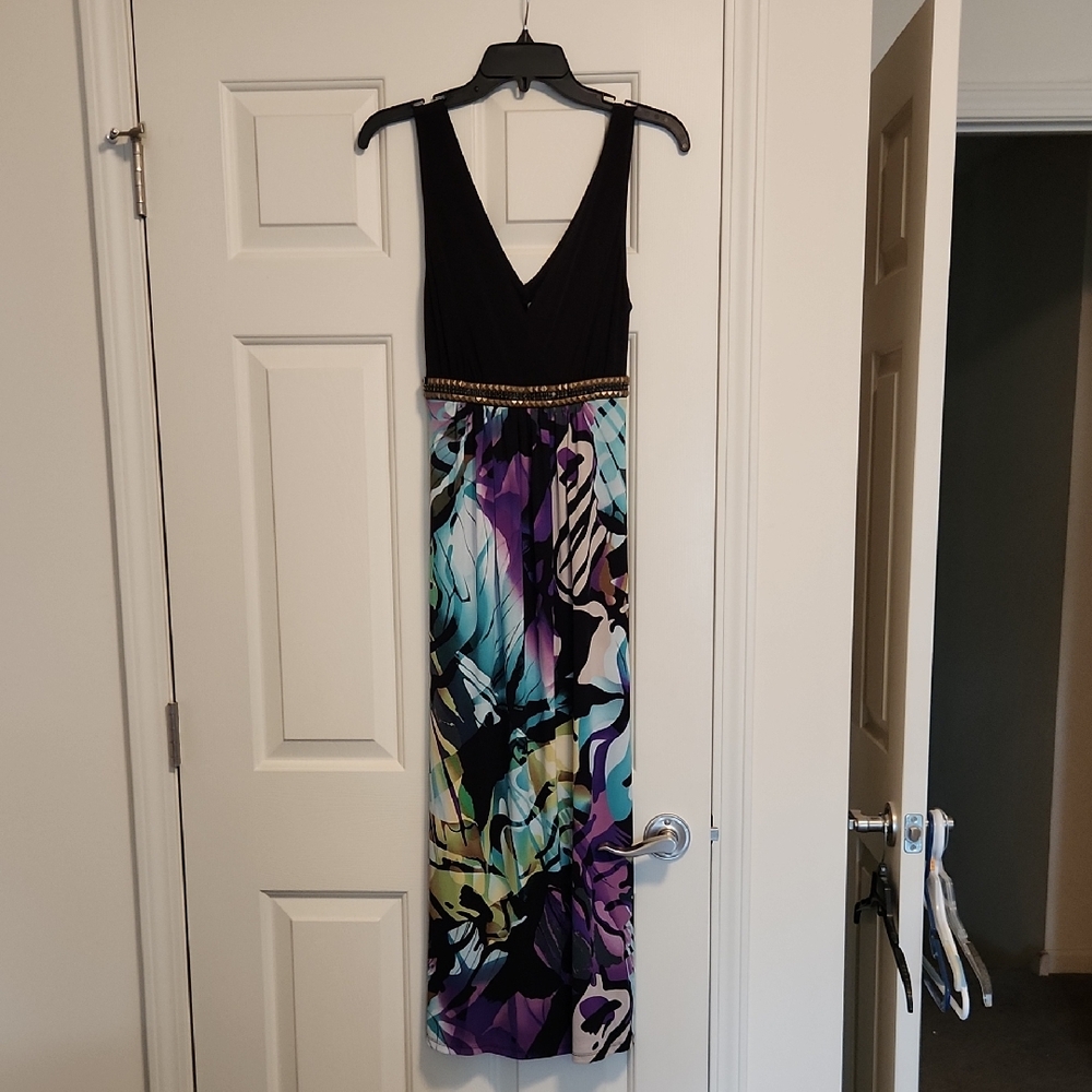Roz And Ali Empire Waist Maxi Dress
